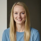 Photo of Laura Bennett